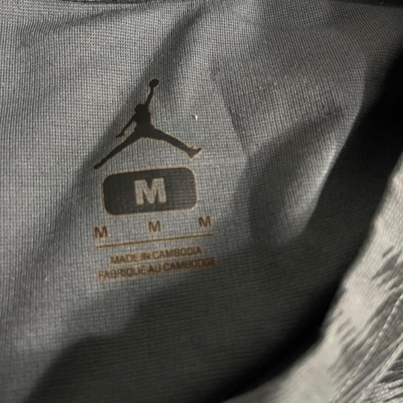 JORDAN BASKETBALL SHIRT - Picture 4 of 4